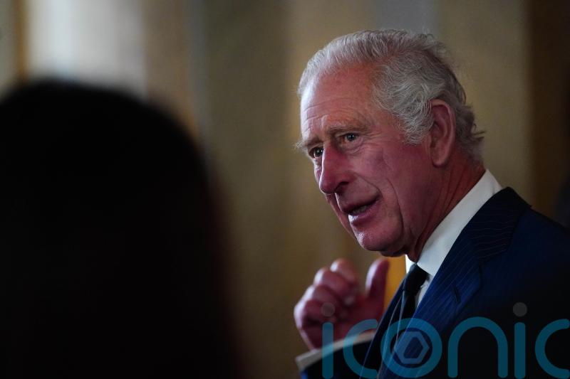 King to lead royal family in procession behind Queen&rsquo;s coffin