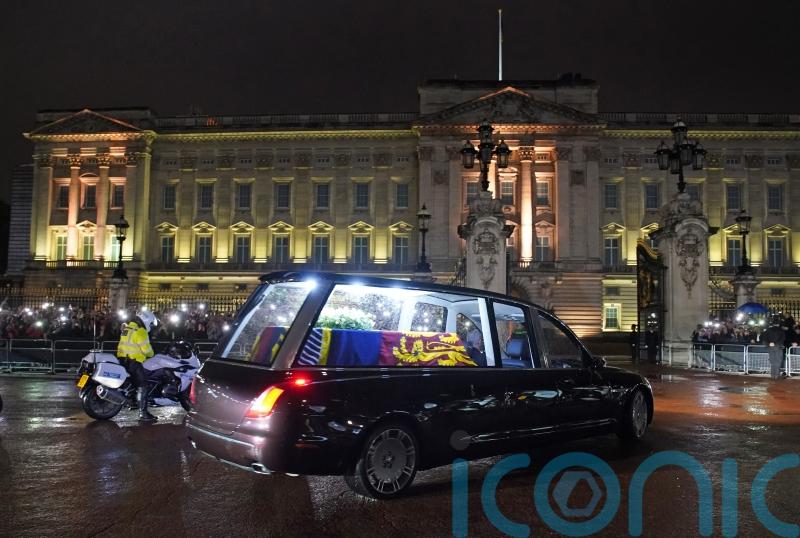 BBC to livestream Queen lying in state