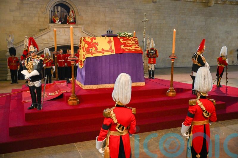 The King and his sons walk behind Queen’s coffin ahead of lying in state