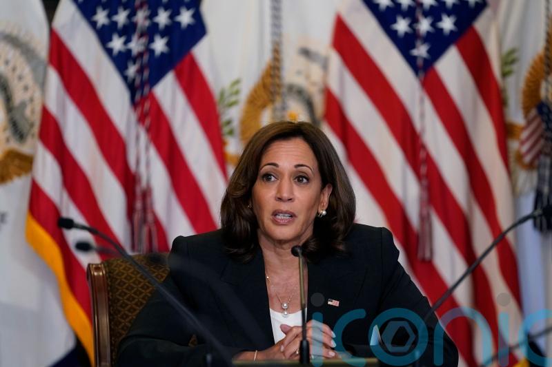 Two busloads of migrants dropped off near US vice president’s home