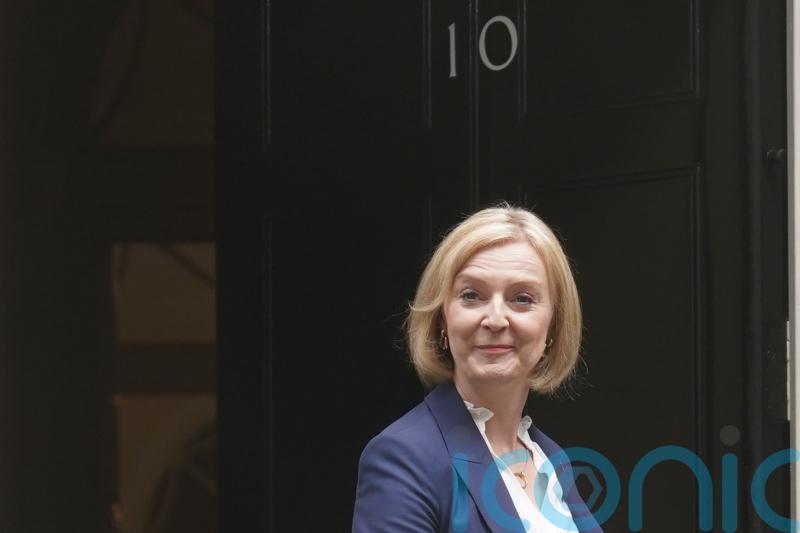 Truss could slash personal taxes in ‘investment zones’ under economic plans