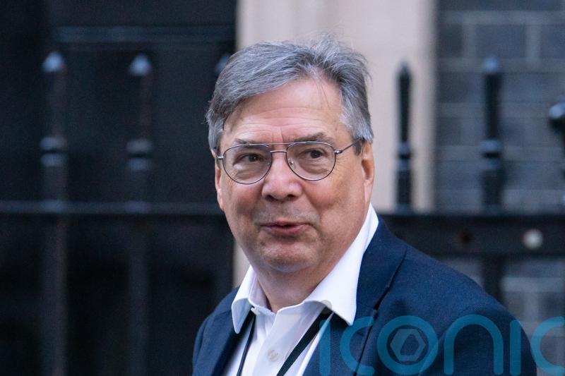 PM gives chief of staff Mark Fullbrook her ‘full support’ amid FBI probe