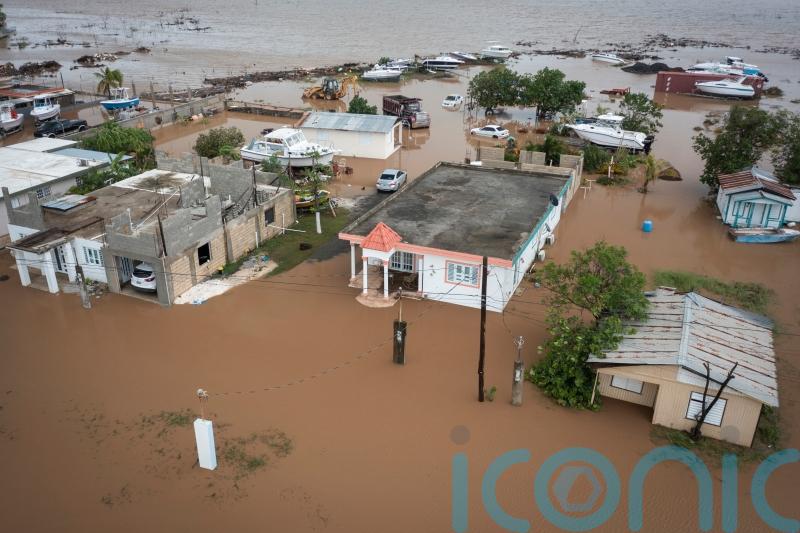 Fiona hammers Turks and Caicos Islands with hurricane winds
