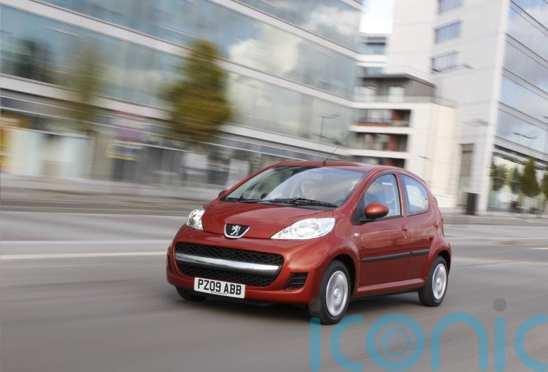 Young drivers hit with £385 year-on-year jump in car running costs