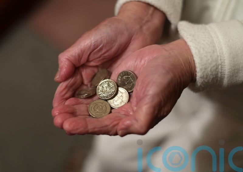 One in seven people ‘dealing with the cost-of-living crisis with no savings’