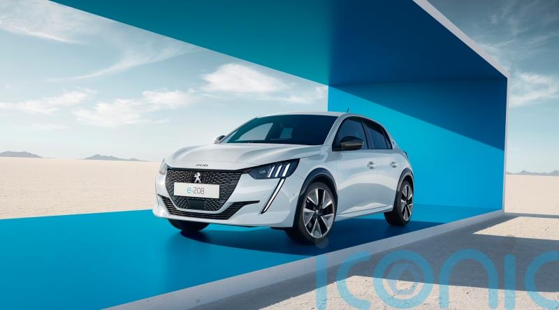 Peugeot’s e-208 gains extended range and more power