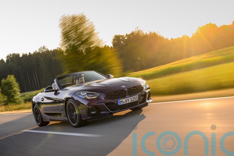 BMW updates Z4 with new details and more standard equipment