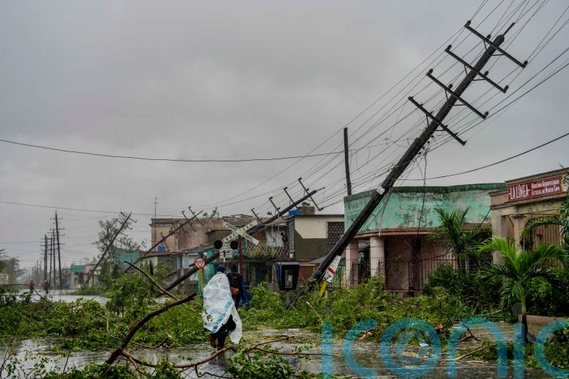 Cuba begins to turn lights back on after Hurricane Ian blacks out island