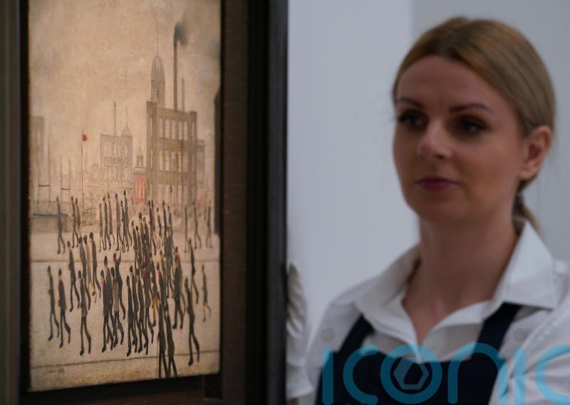 Lowry painting should stay free to view given economic climate – Salford mayor