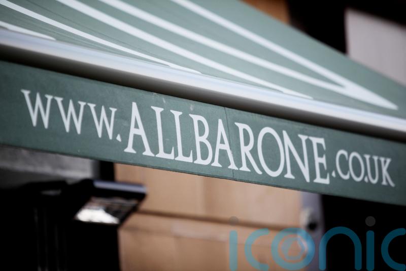 Heatwave and rail strikes disrupt trade at All Bar One owner M&B