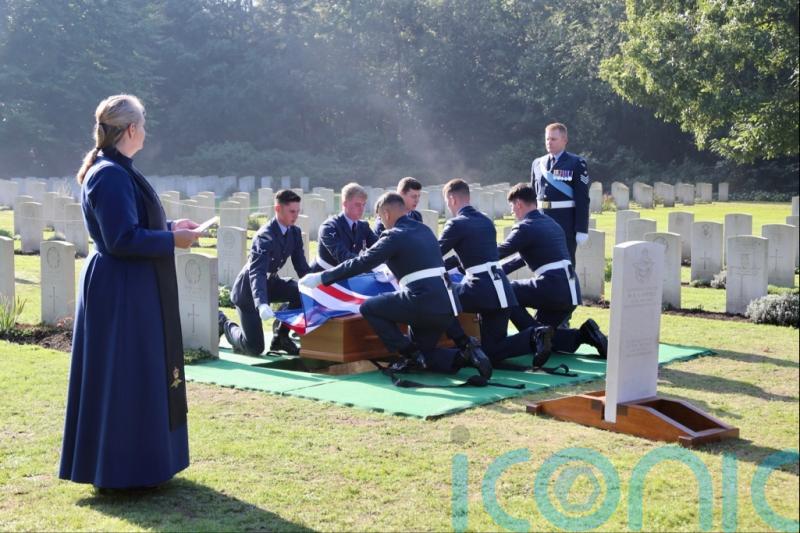 Remains of RAF airmen who died during WW2 buried during ceremonies