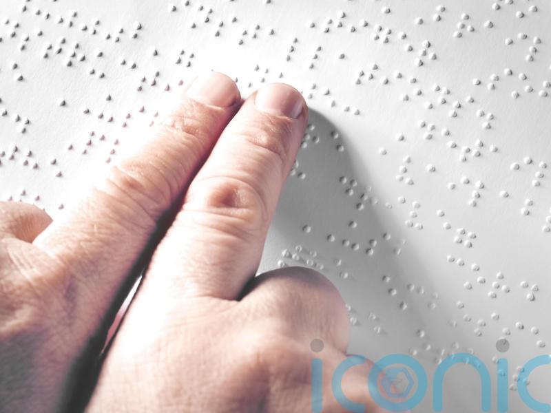 Braille banners will offer encouragement to blind London Marathon runners