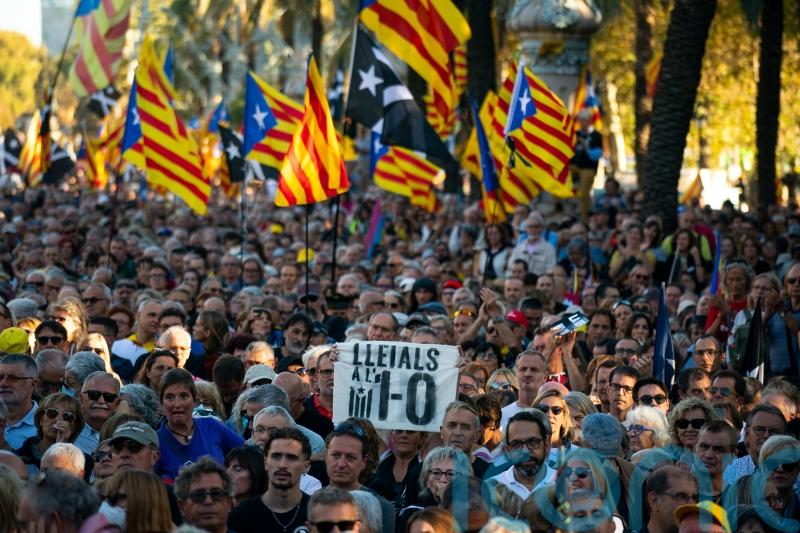 Catalans commemorate fifth anniversary of failed breakaway