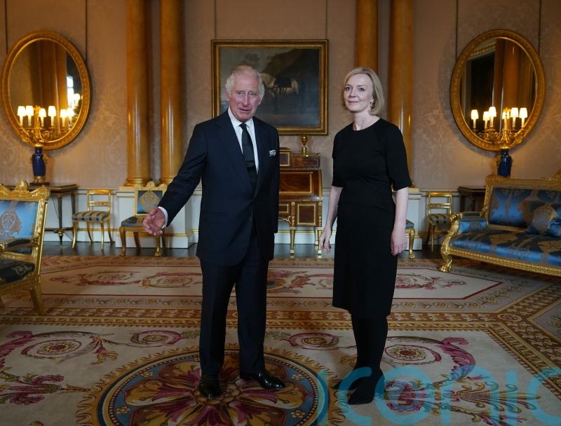 King set to miss international climate change summit