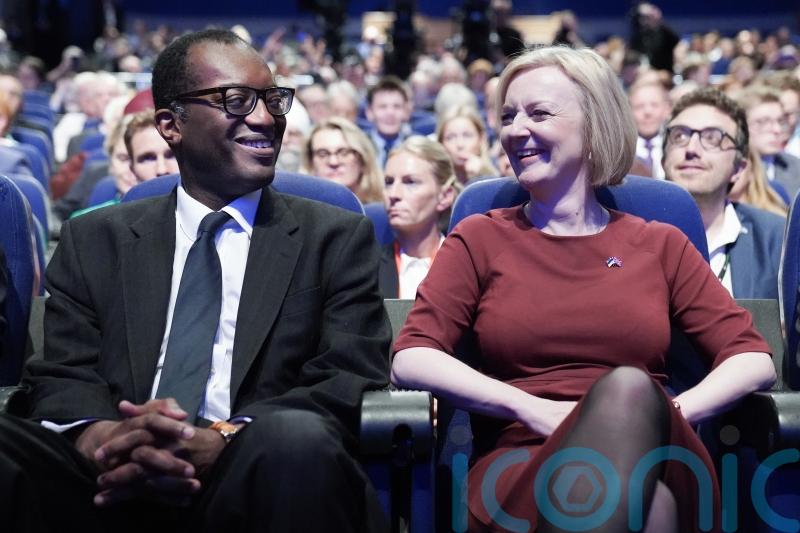 Liz Truss and Kwasi Kwarteng U-turn on scrapping 45p tax rate