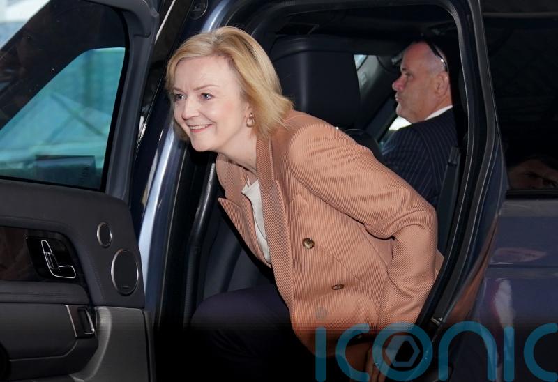 Truss still wants to bring top rate of income tax down despite U-turn