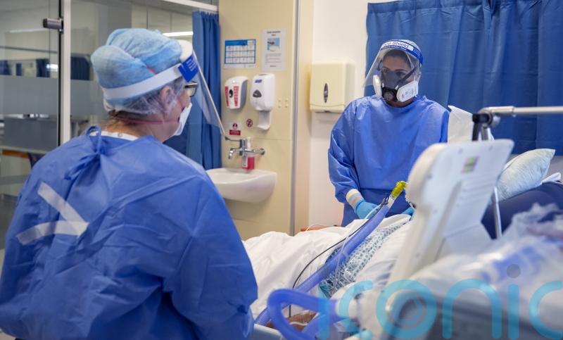 Number of people in hospital with Covid increases 12% in a week