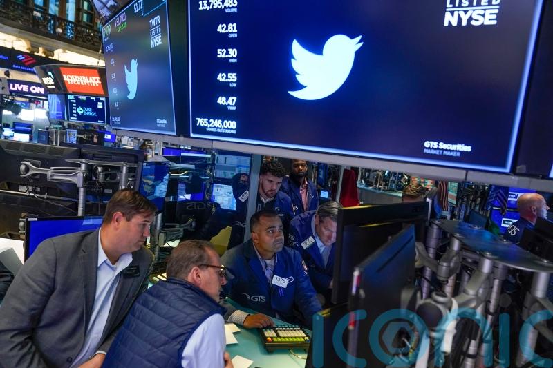 Judge delays Twitter trial to give Musk time to seal buyout