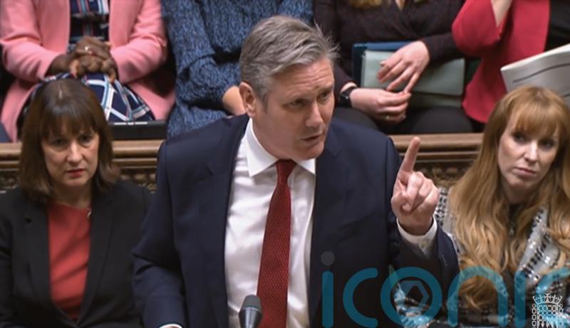Starmer warns Tory MPs they will not be forgiven for backing &lsquo;kamikaze&rsquo; budget