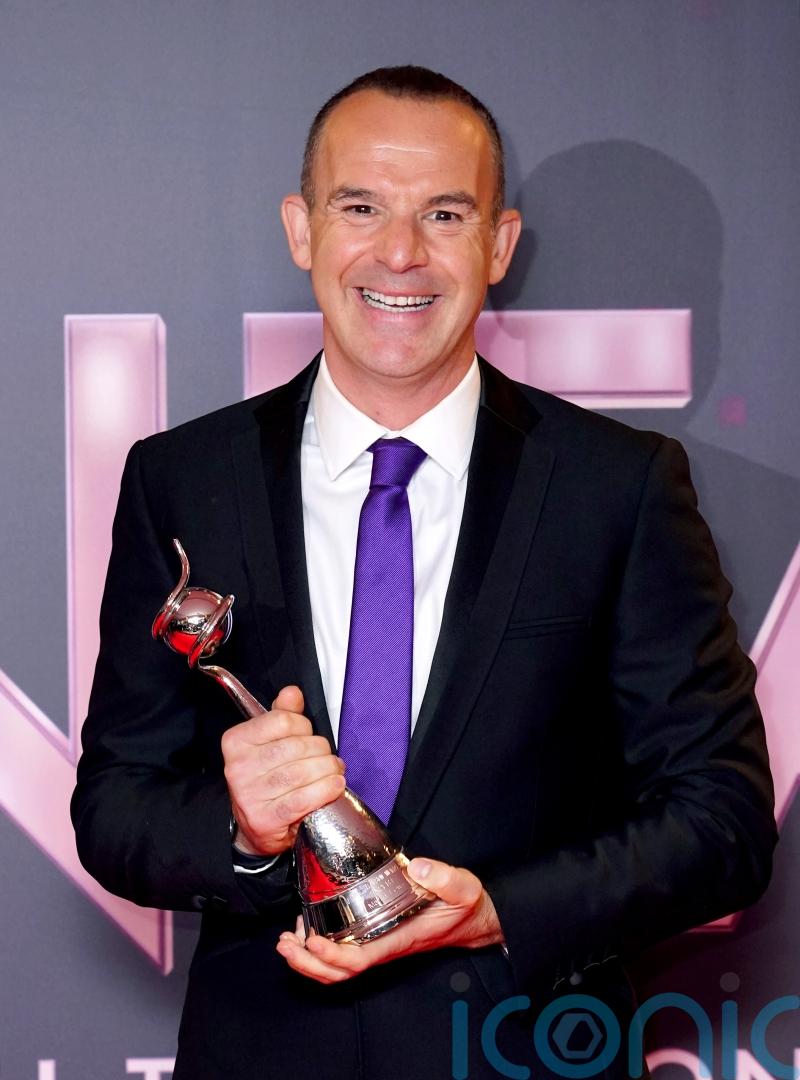Martin Lewis calls for ‘somebody to get a grip on the economy’ during NTA speech