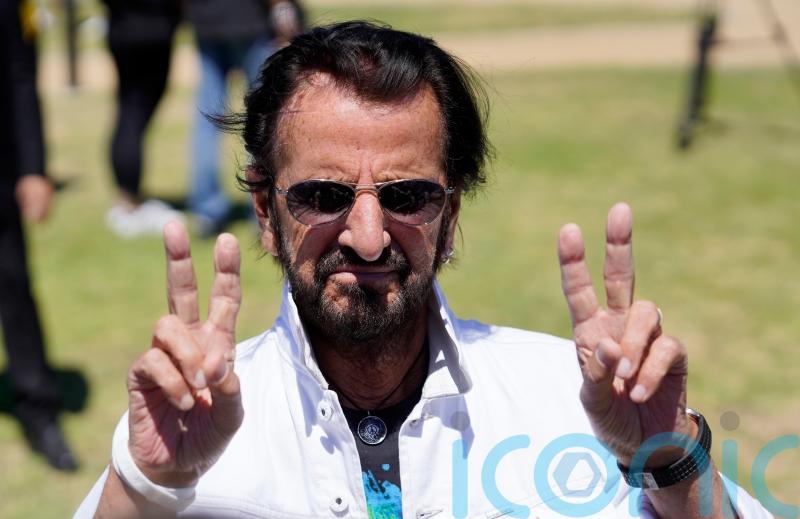 Sir Ringo Starr cancels tour after second positive Covid test in two weeks