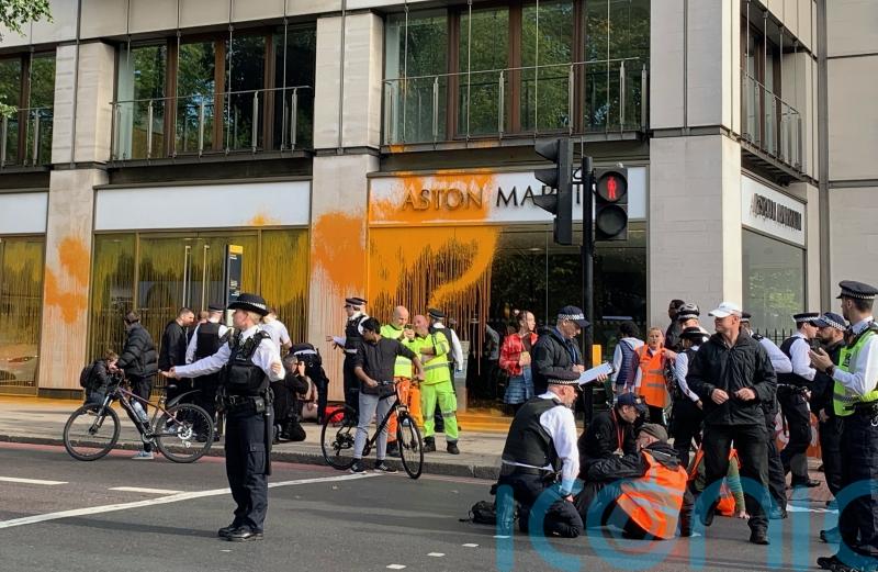 Transport for London preparing injunction over Just Stop Oil protests