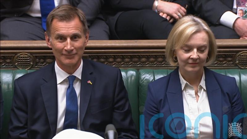 Papers urge Tory Party to deal with ‘lame duck’ Liz Truss