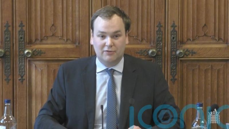 Tory MP confirms to Commons he has submitted letter of no confidence in Truss