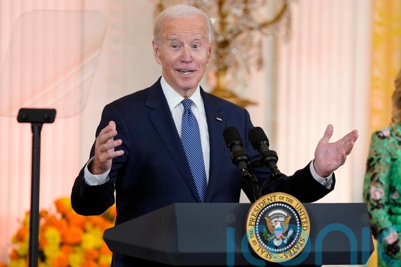 Biden to get updated Covid-19 booster shot and promote vaccine