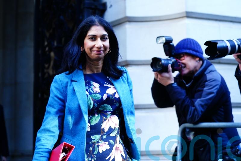 Halloween fiscal statement may be delayed as Suella Braverman&rsquo;s return defended