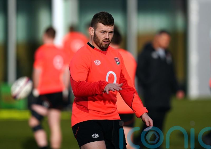 Luke Cowan-Dickie returns to training as England’s injury worries ease
