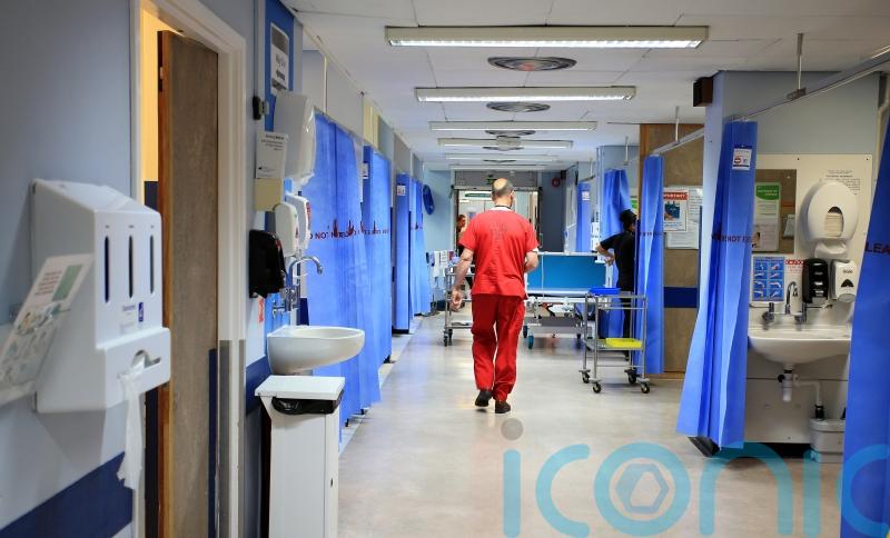 Health union drops strike ballot after new pay offer made
