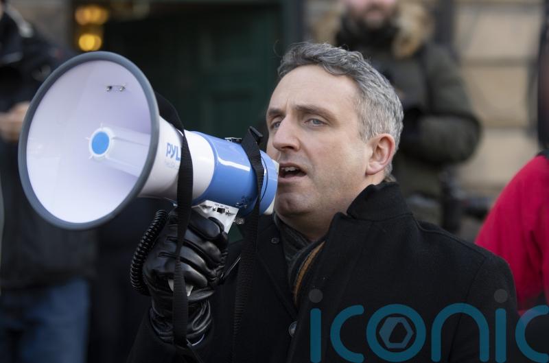 Lib Dems to call for empowerment of local authorities at conference