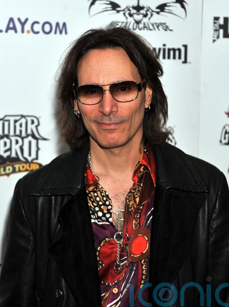 Items belonging to Whitesnake guitarist Steve Vai to fetch thousands at auction