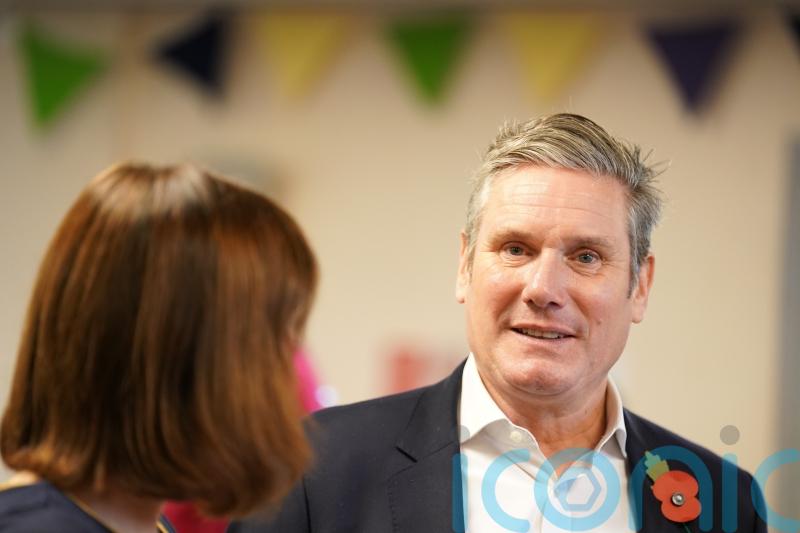 Starmer: UK does not need a comedian as prime minister
