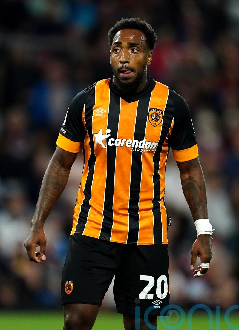 Mallik Wilks helps Sheffield Wednesday to victory over Burton