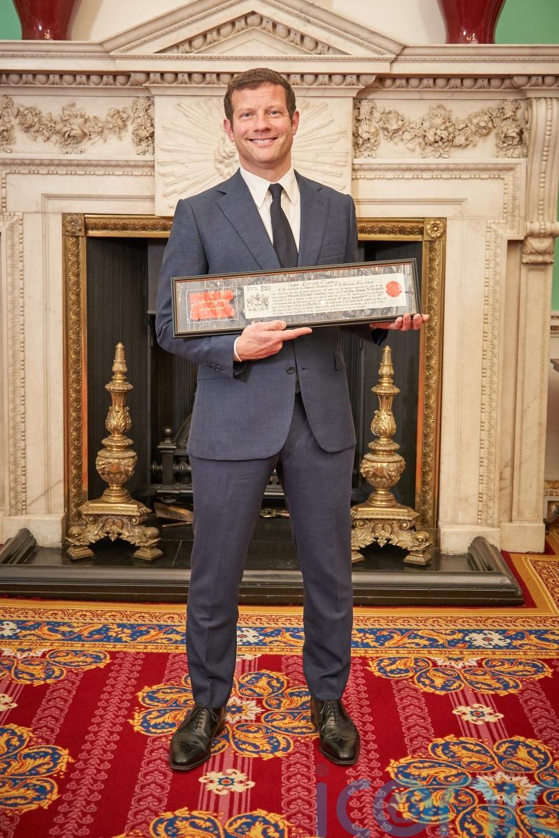 Dermot O’Leary receives Freedom of the City of London