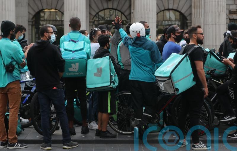 Majority of gig economy workers ‘feel under threat from review websites’