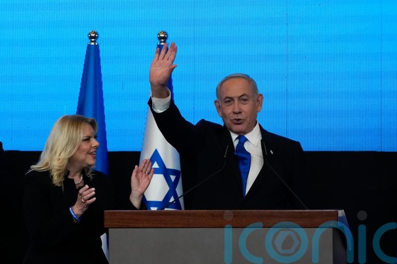 Netanyahu appears to edge towards Israel election victory