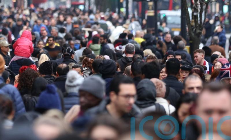 What does the latest census data tell us about migration?
