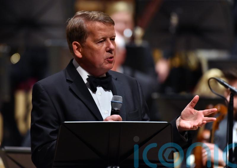 Tribute to Bill Turnbull to play on Pet Classics on Guy Fawkes Night