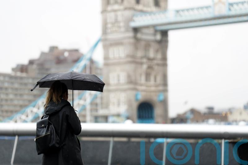 Britons to be lashed with rain over weekend as temperatures fall