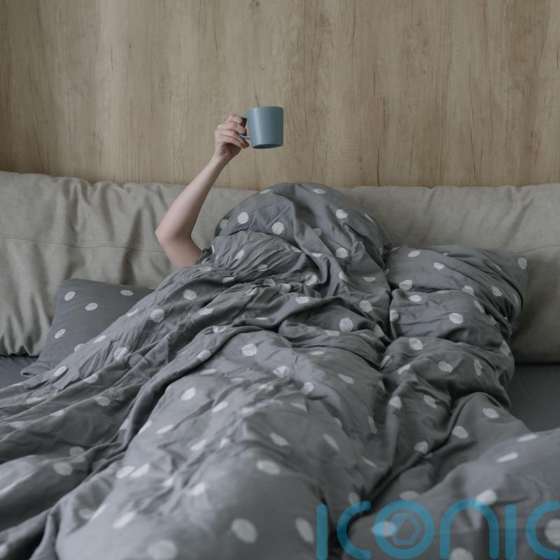 Experts explain why it’s OK if you want to sleep more in winter