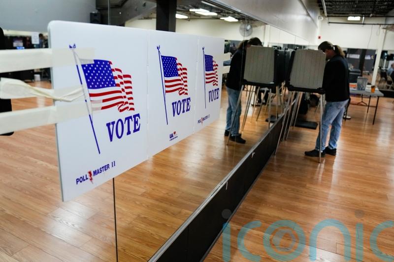 Americans cast votes in key midterm elections