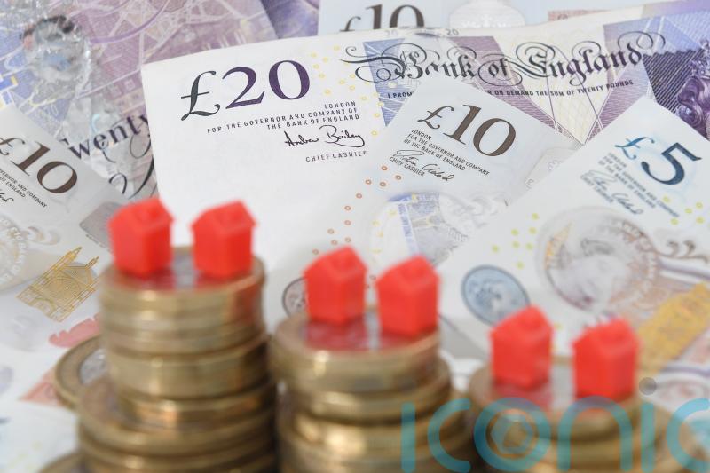 Material insecurity and mental distress doing ‘great harm’ in Britain – JRF