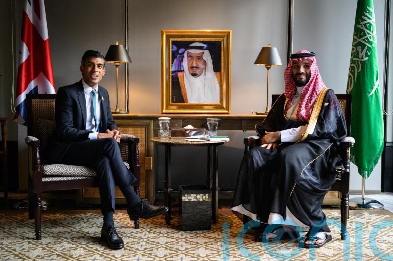 Sunak meets Saudi Arabia’s controversial crown prince at G20