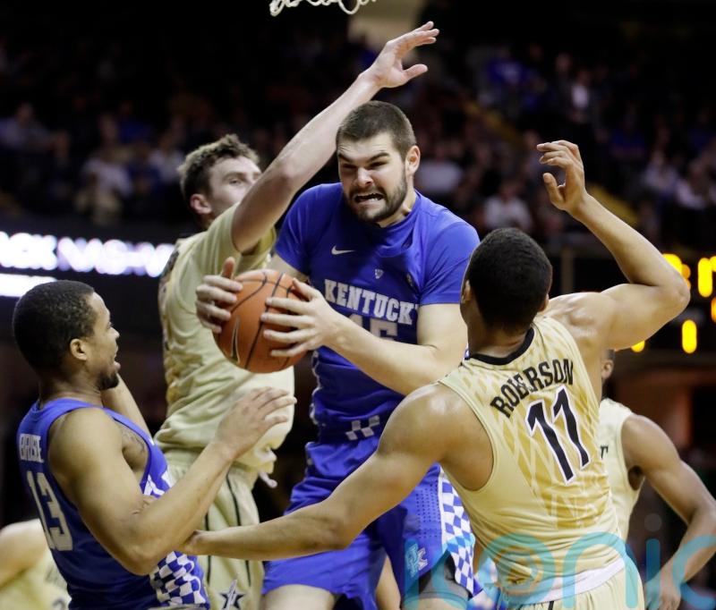 Australian basketballer Isaac Humphries comes out as gay