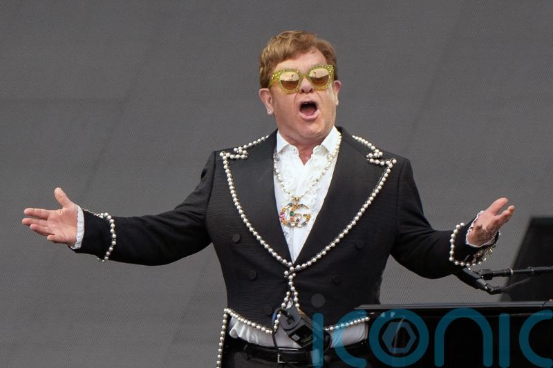 Sir Elton John shares LA throwback photo ahead of final three US tour dates