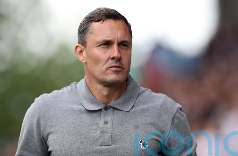 Paul Hurst hails Grimsby’s response to going behind against Stevenage