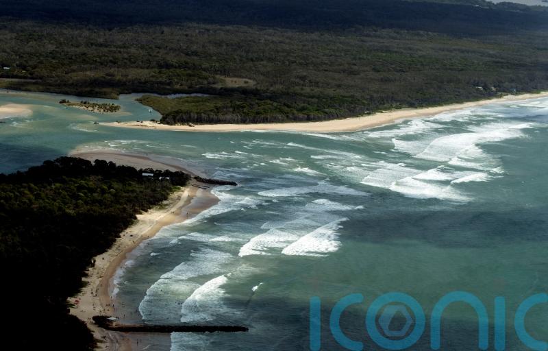 Great Barrier Reef ‘should be on heritage danger list’